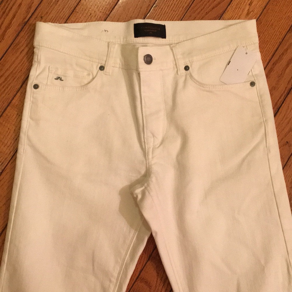 J Lindberg White Jeans 30” NWOT